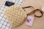 Fashion retro brass buckle shoulder woven bag shell crochet Messenger bag grass beach bag leisure package - Image 3