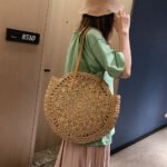 New round hollow straw bag crochet bag - Image 2