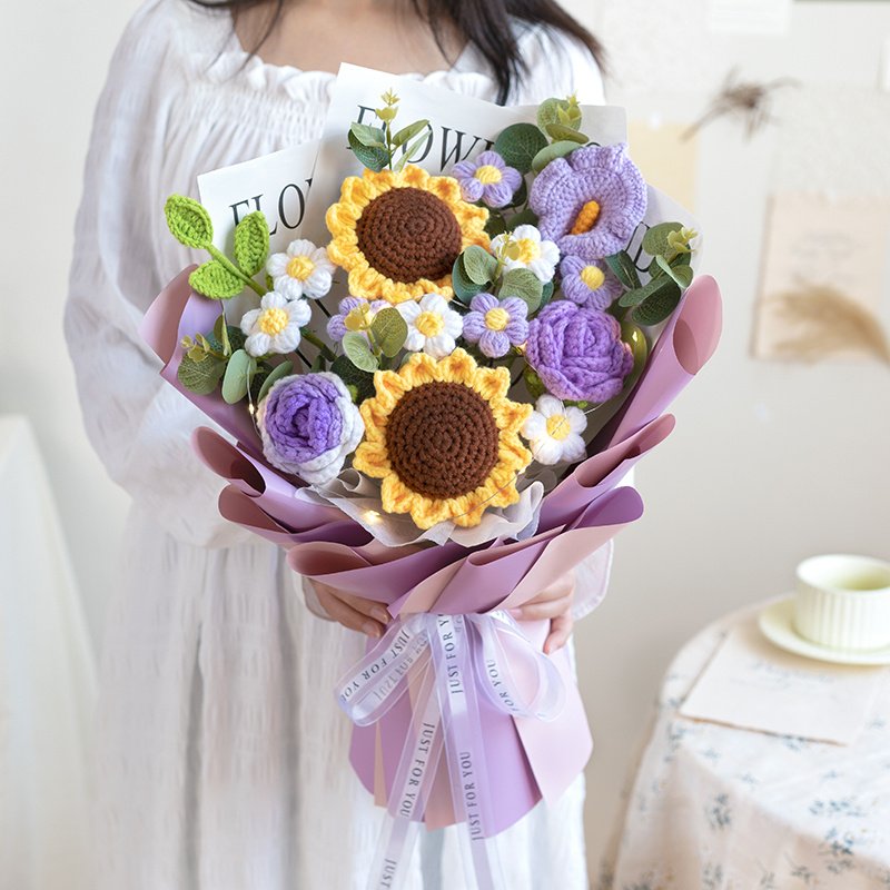 55872fe9-2bde-4c95-9d3c-3b2ff3bd5302.jpg Hand-woven Flower Knitted Gift Sunflower - Image 1