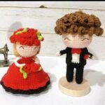 Hand-woven Diy Crossdressing Bridal Doll Wool Crochet Bouquet - Image 3