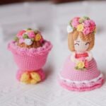 Hand-woven Diy Crossdressing Bridal Doll Wool Crochet Bouquet - Image 7