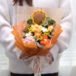 Flower Yarn Woven Sunflower Gift Bouquet - Image 9