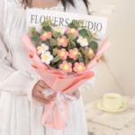 Finished Knitted Wool Bouquet Rose